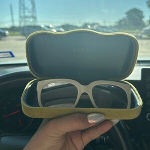 Gucci Cream sunglasses